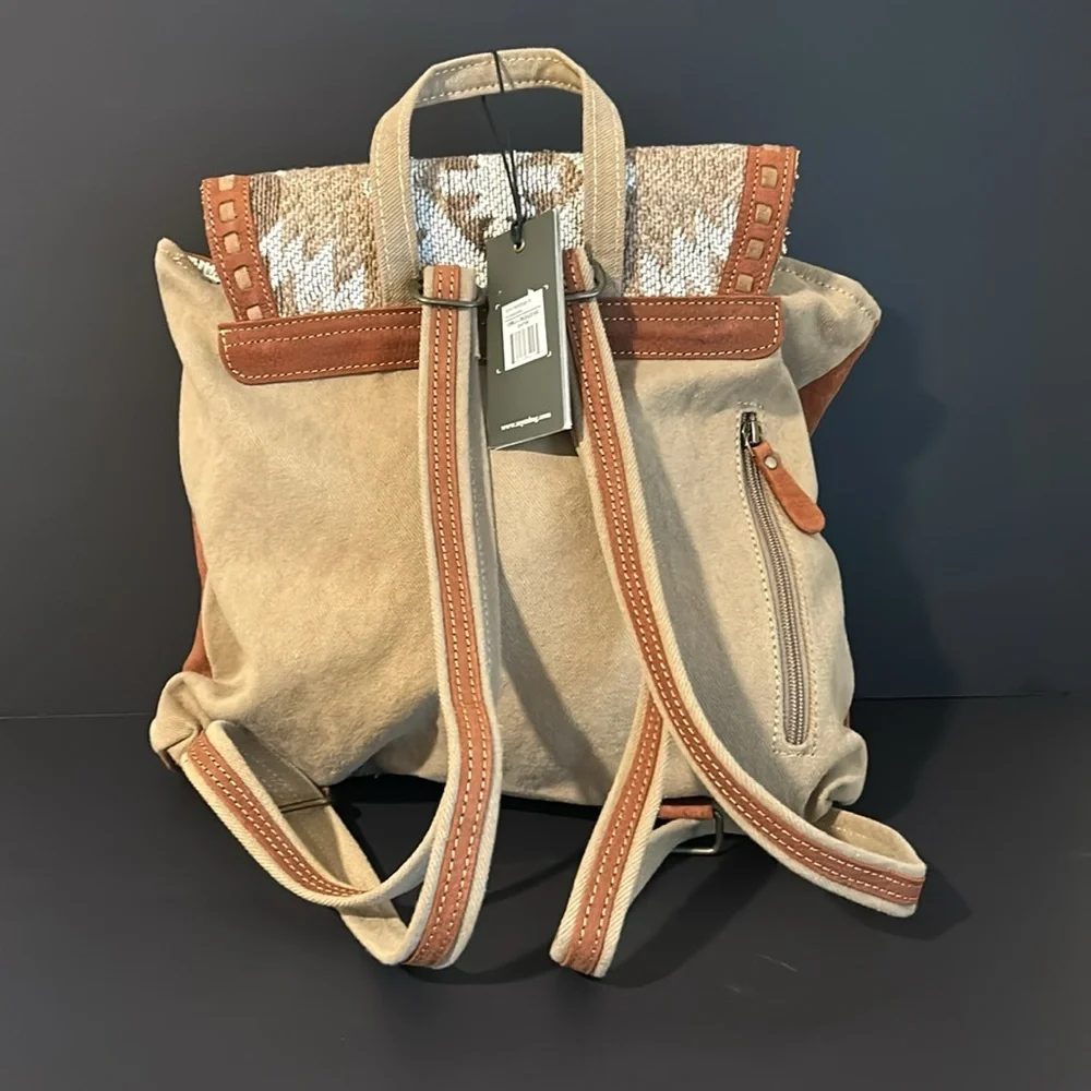 Myra Camilla Concealed Backpack - Picture 3 of 8